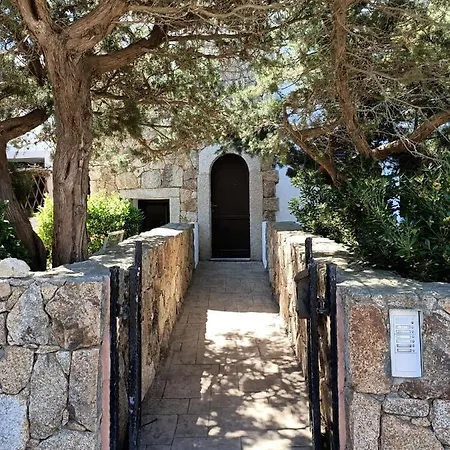 Nj & Ferienhaus Porto Cervo